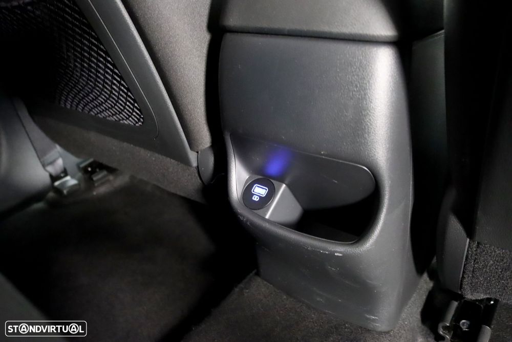 Hyundai Kauai EV 64 kWh Premium - 32