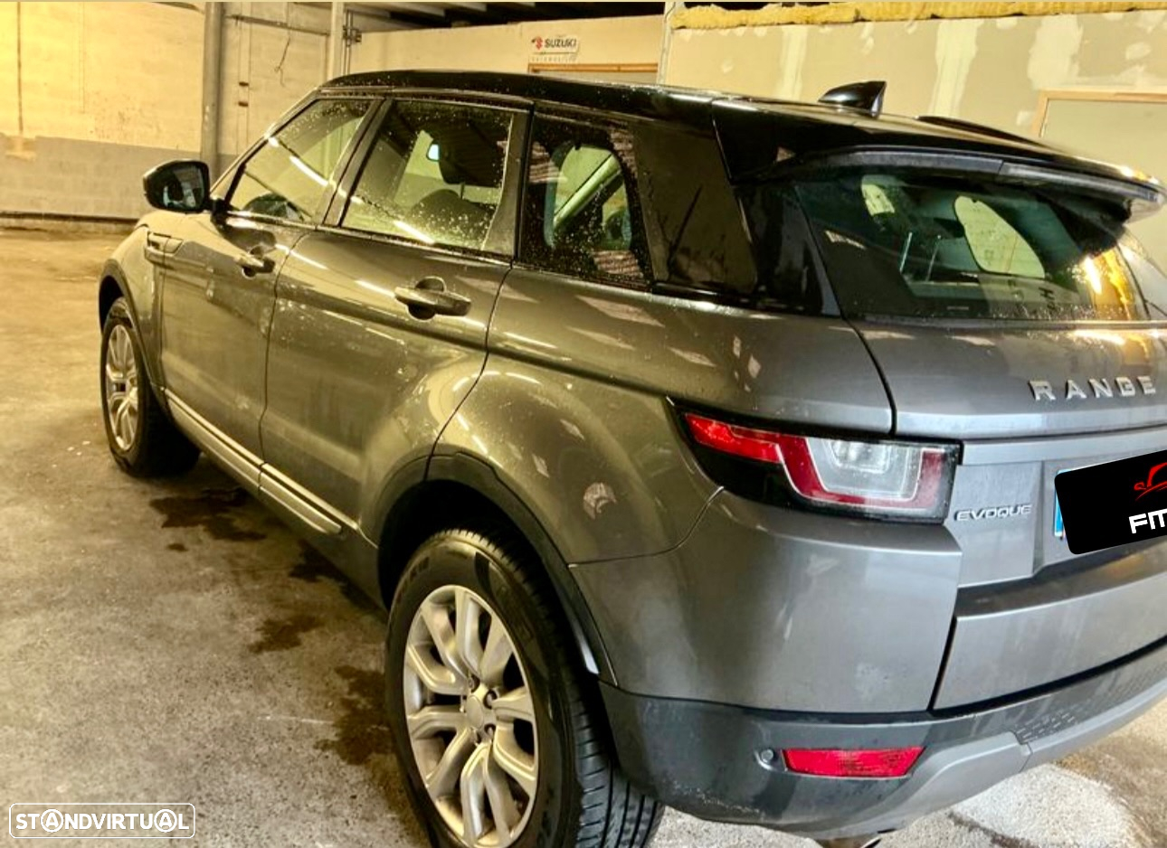 Land Rover Range Rover Evoque 2.2 TD4 Dynamic Auto - 4