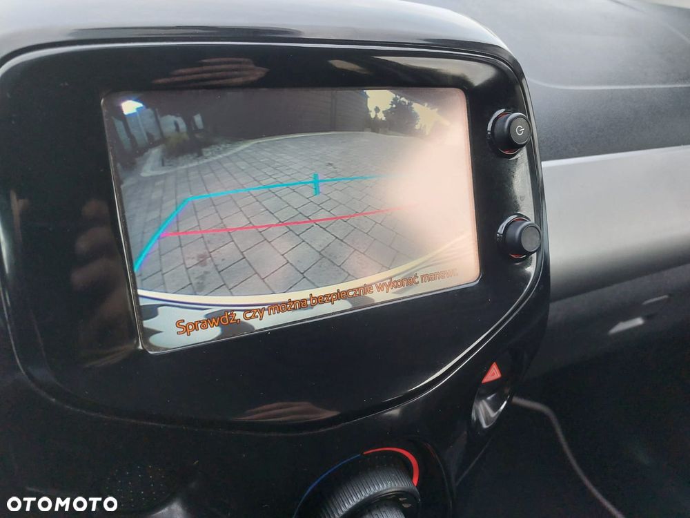 Peugeot 108 VTI 68 Top Style - 21