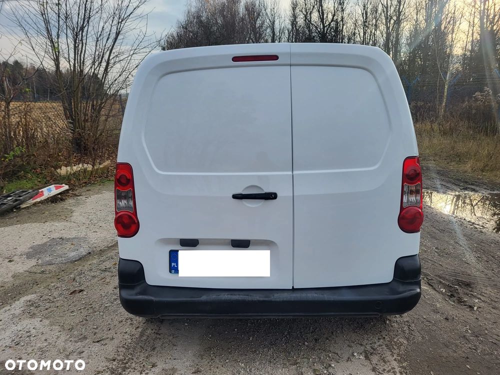 Citroën Berlingo 1,6 HDI 2012r SALON Chłodnia Mroźnia Agregat Izoterma Poznań Klima - 10