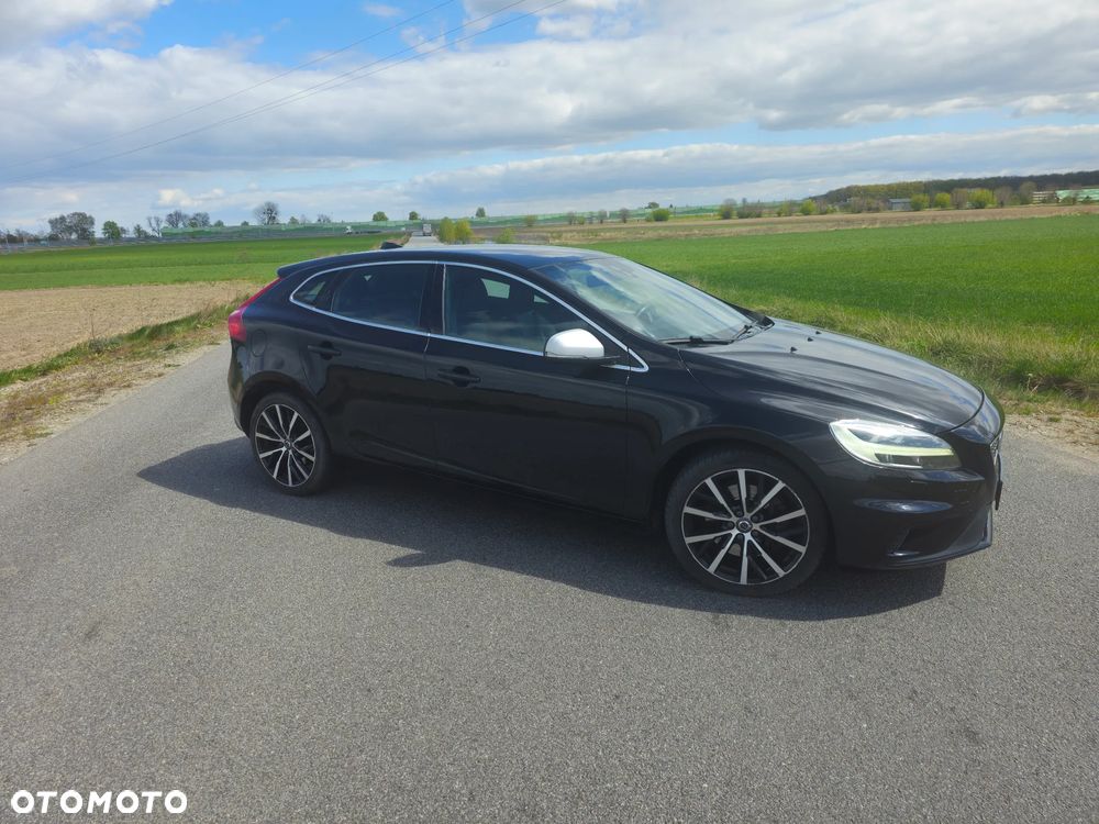 Volvo V40 D2 Drive-E SCR Momentum - 9