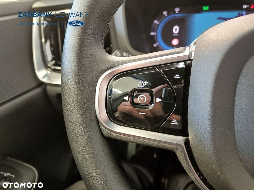 Volvo V60 B4 B Plus Dark - 21