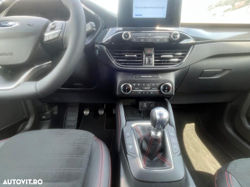 Ford Kuga - 18