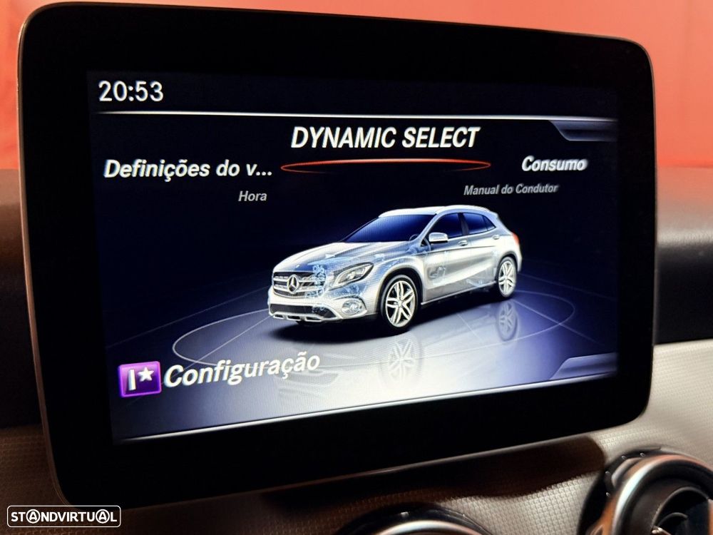 Mercedes-Benz GLA 180 Urban - 12