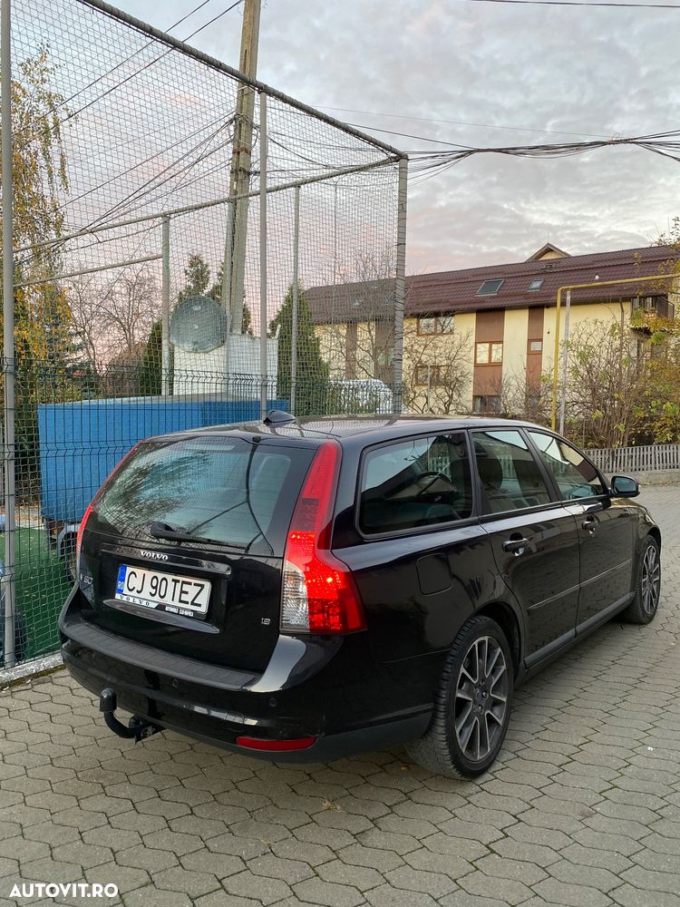 Volvo V50 1.8 Summum - 2