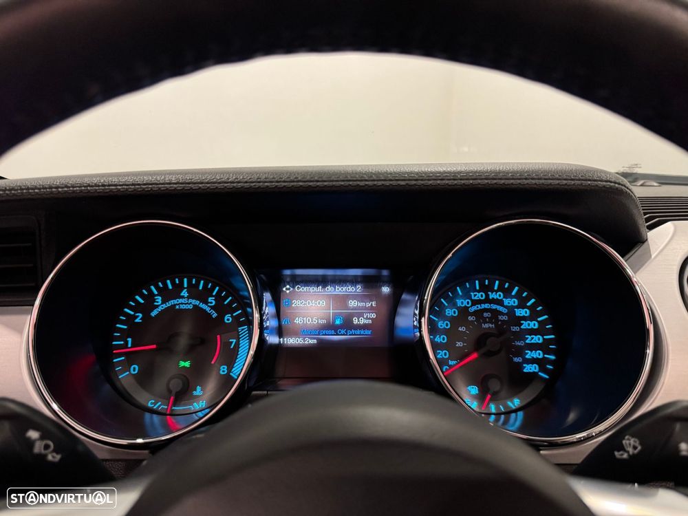 Ford Mustang 2.3i EcoBoost - 45