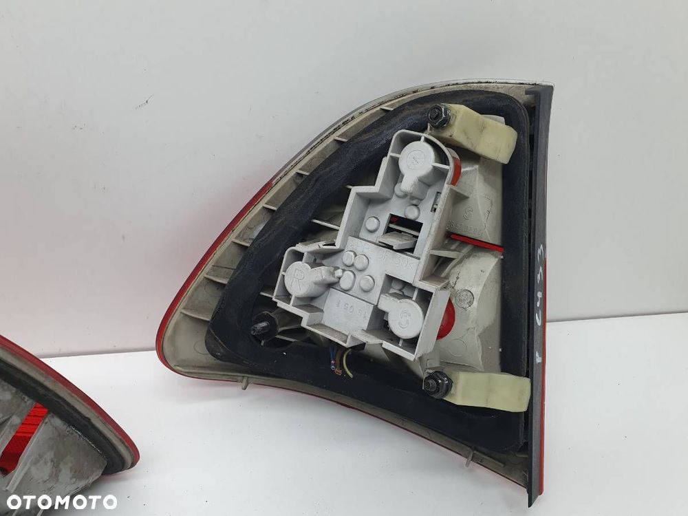 LAMPA TYŁ LEWA PRAWA KOMPLET BŁOTNIK KLAPA BMW E46 TOURING KOMBI 2001 EU - 5