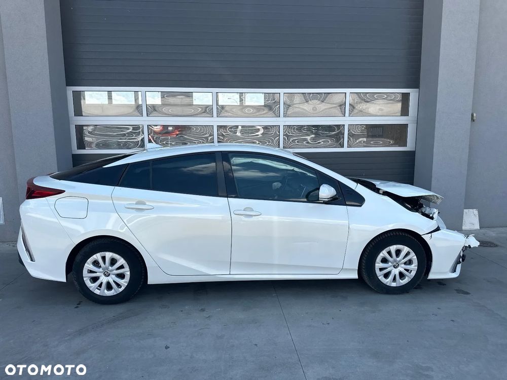 Toyota Prius - 8