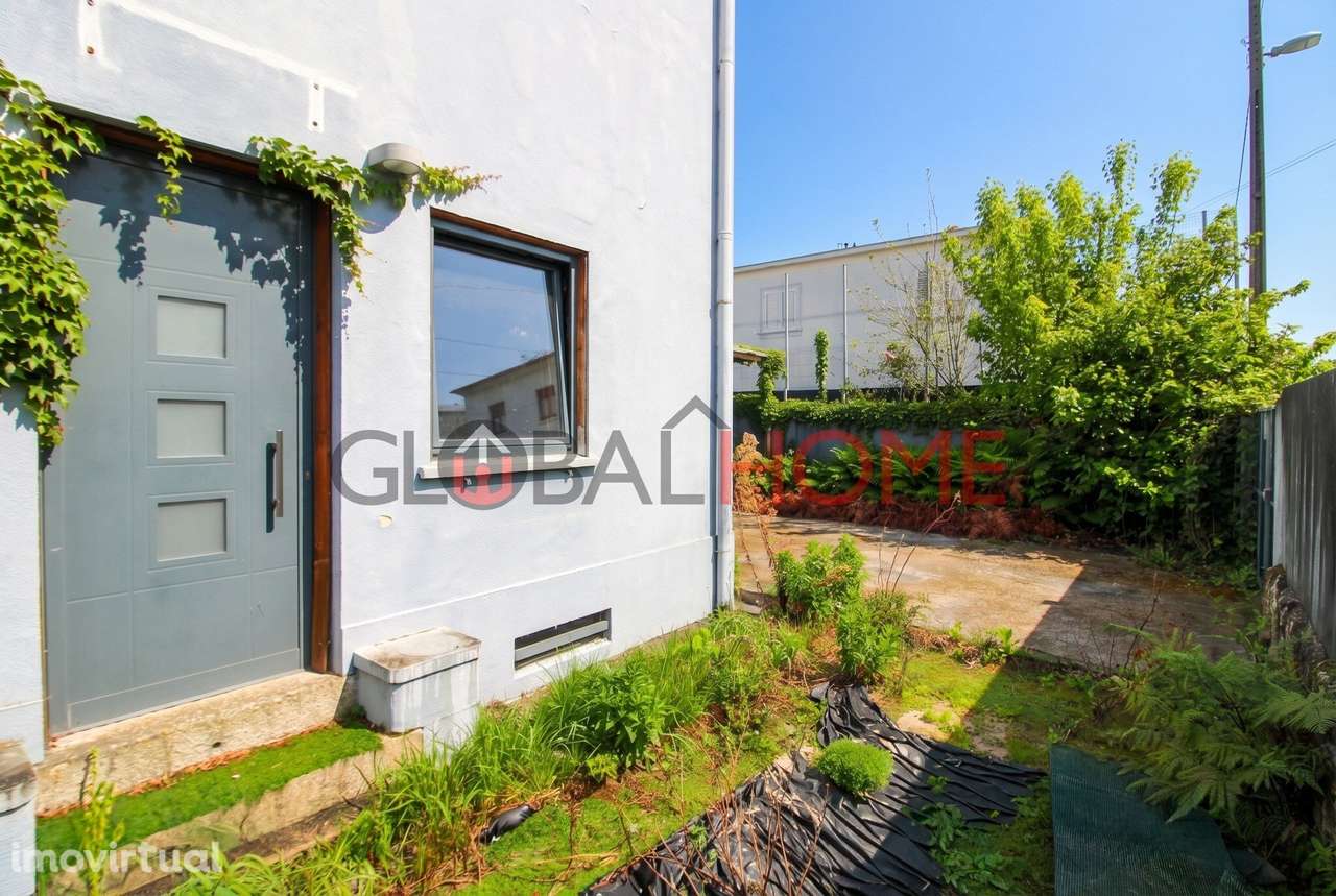 Moradia T2 em Campanhã - Grande imagem: 2/47