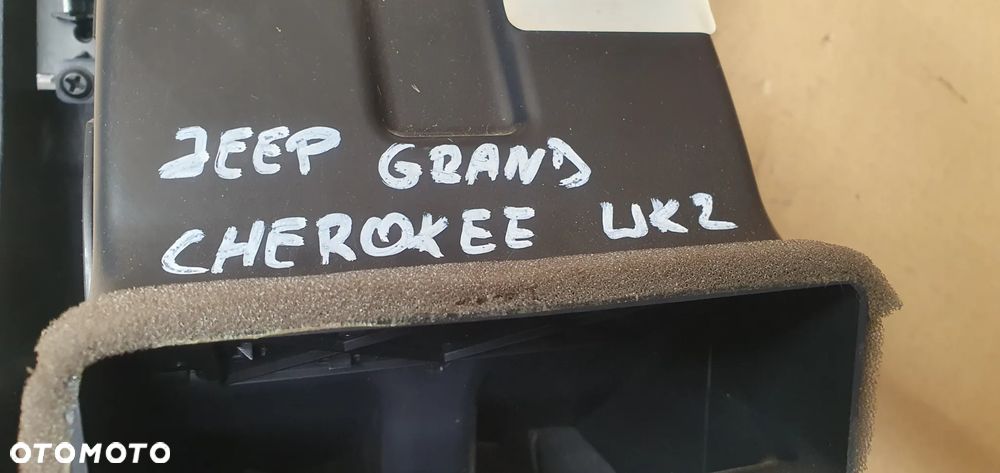 Kratka nawiewu powietrza tył tylna Jeep Grand Cherokee WK2 - 12
