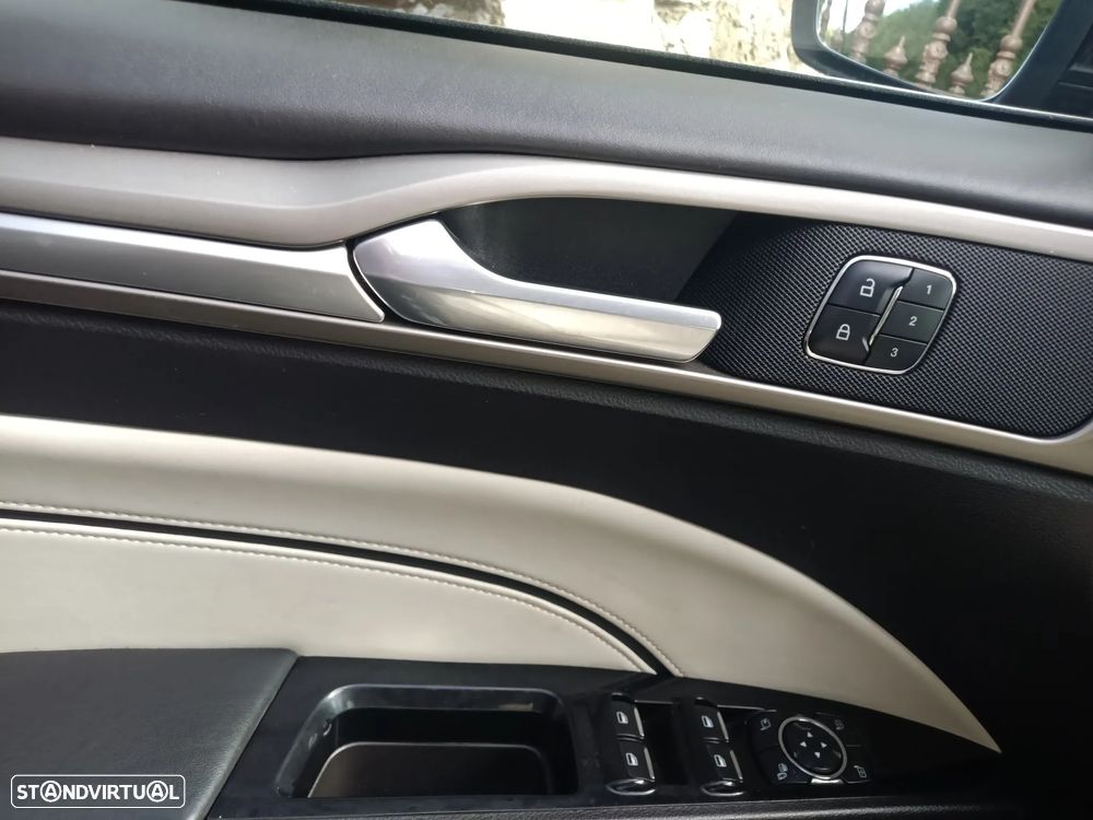 Ford Mondeo SW 2.0 TDCi Titanium Powershift - 21