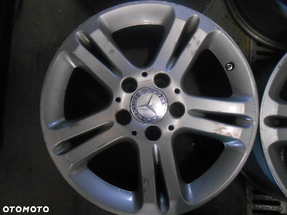 Felga Felgi Aluminiowe 16'' Mercedes-Benz OE 7.5" x 16" 5x112 ET 42 otwor centralny 66.6 - 2