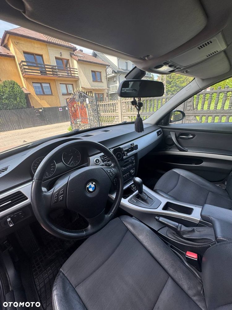 BMW Seria 3 - 10