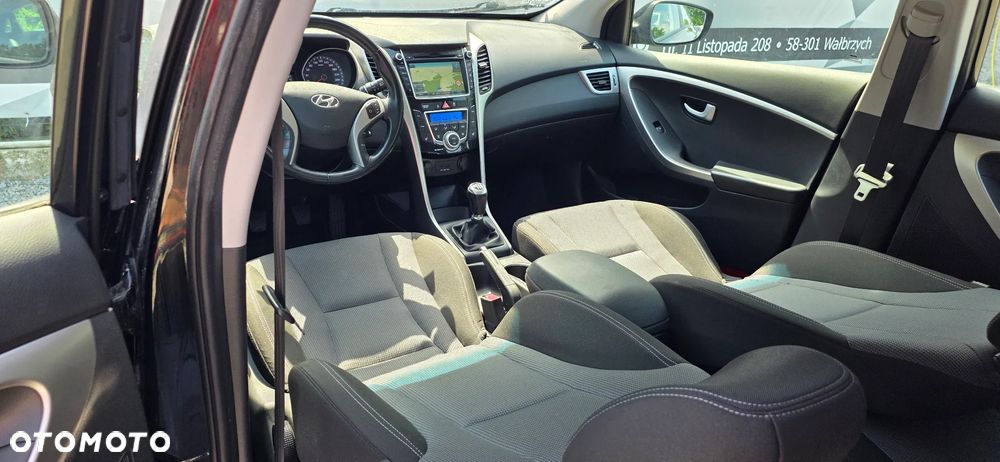Hyundai i30 1.6 GDI Premium - 16