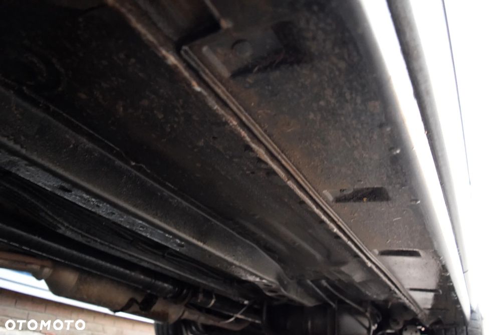 Honda CR-V 2.0i Executive - 17