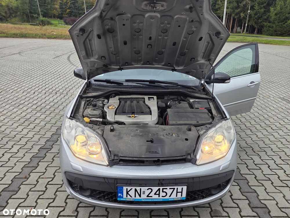 Renault Laguna - 25