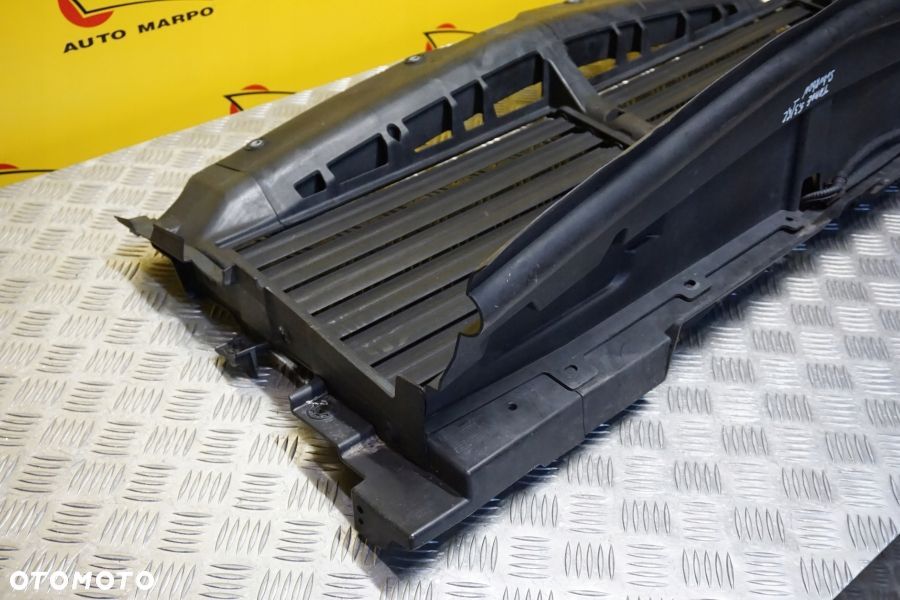 CHEVROLET TAHOE SUBURBAN 2020 - 2023 Wzmocnienie Pas Żaluzja Przód USA - 5