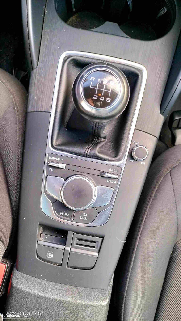 Audi A3 Sportback 30 TDI S-line - 18