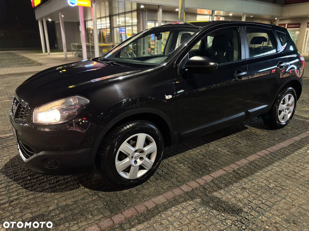 Nissan Qashqai 1.6 Visia CVT - 11