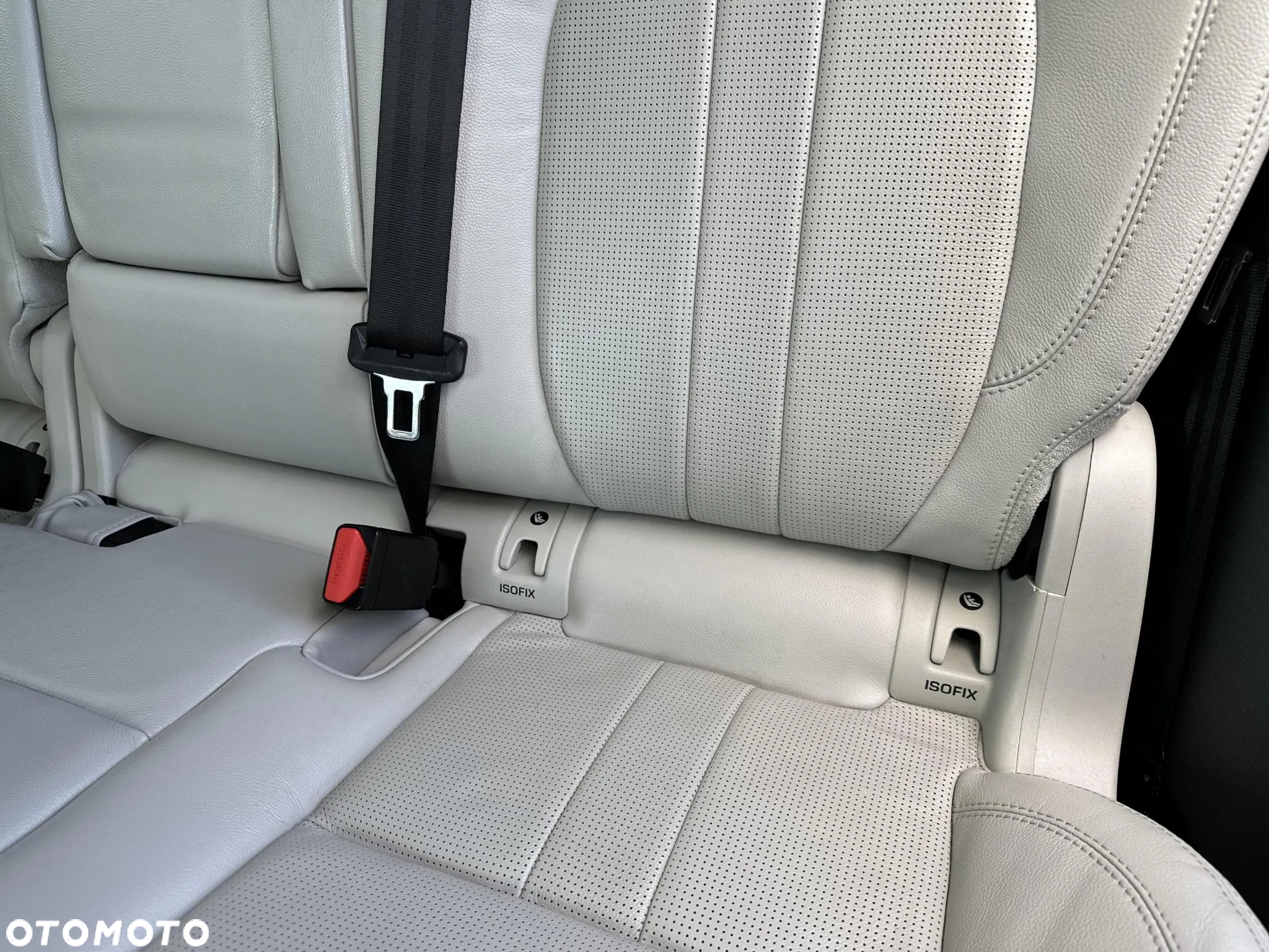 Land Rover Discovery Sport 2.0 TD4 SE - 40