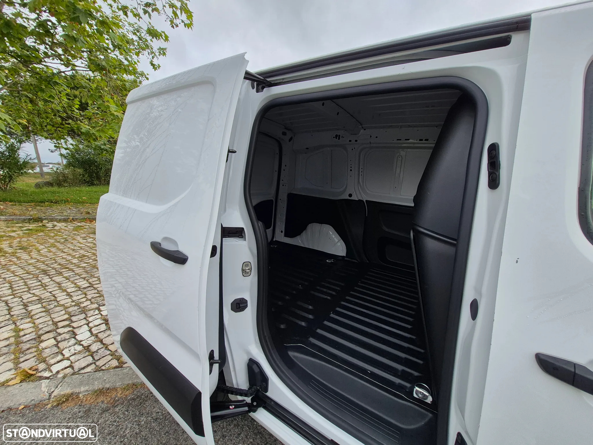 Opel Combo - 90.000KM - 2021 | GARANTIA | NACIONAL - 3LUG. - 5