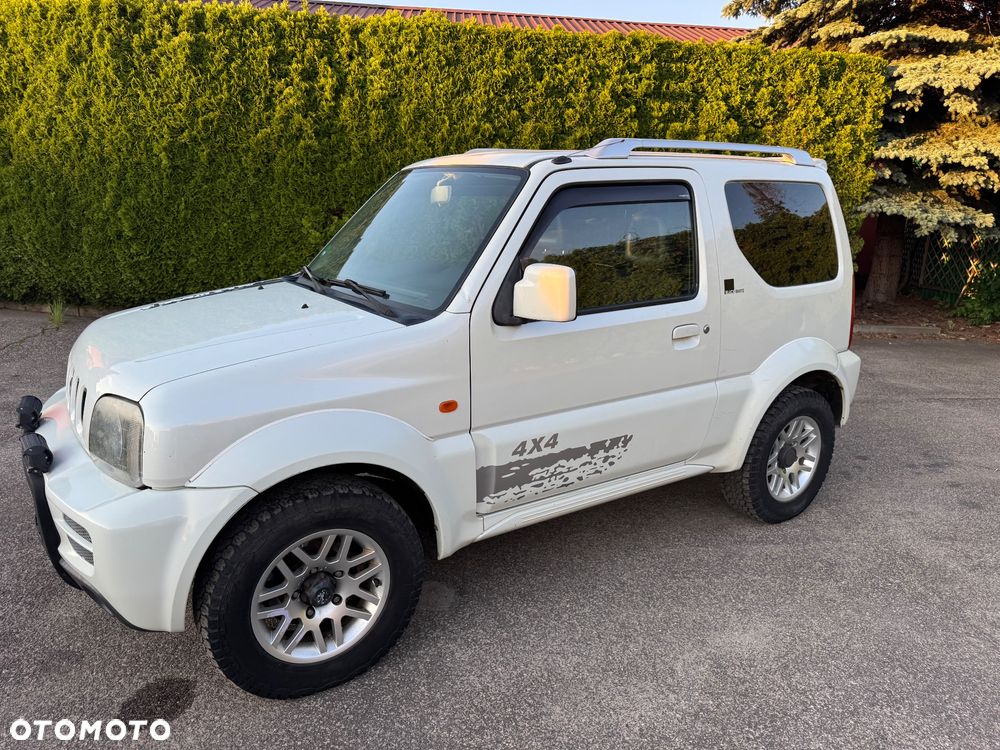 Suzuki Jimny Black&White - 14