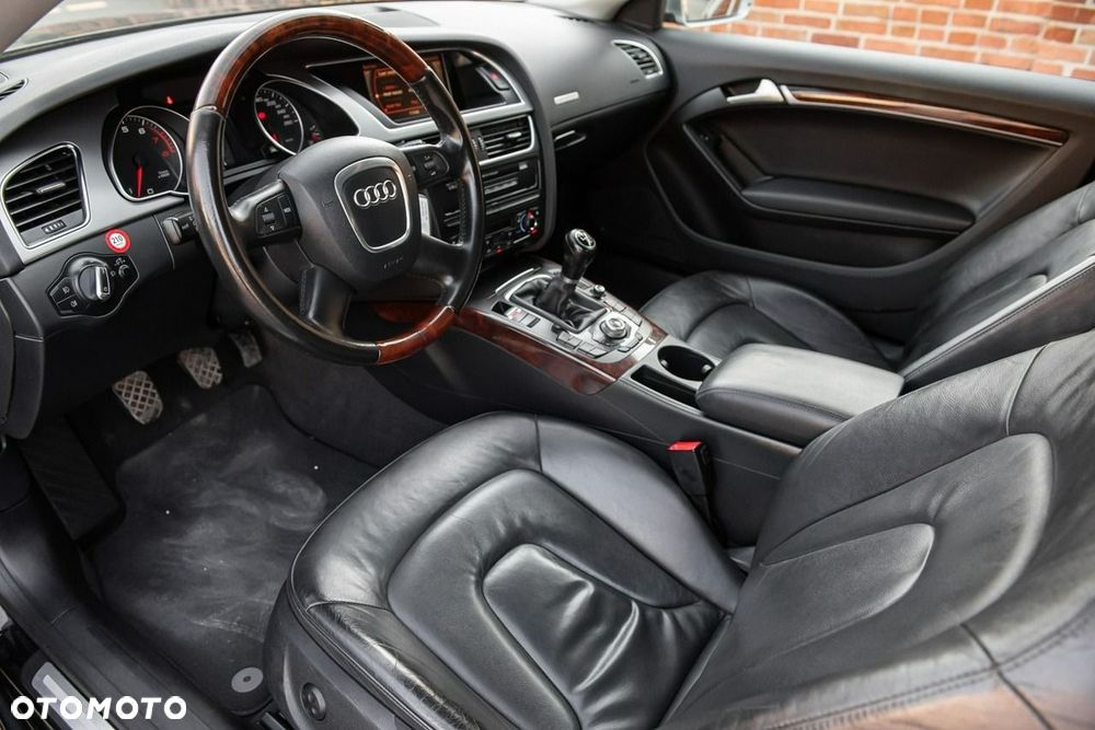 Audi A5 Coupé 3.2 FSI Quattro - 5