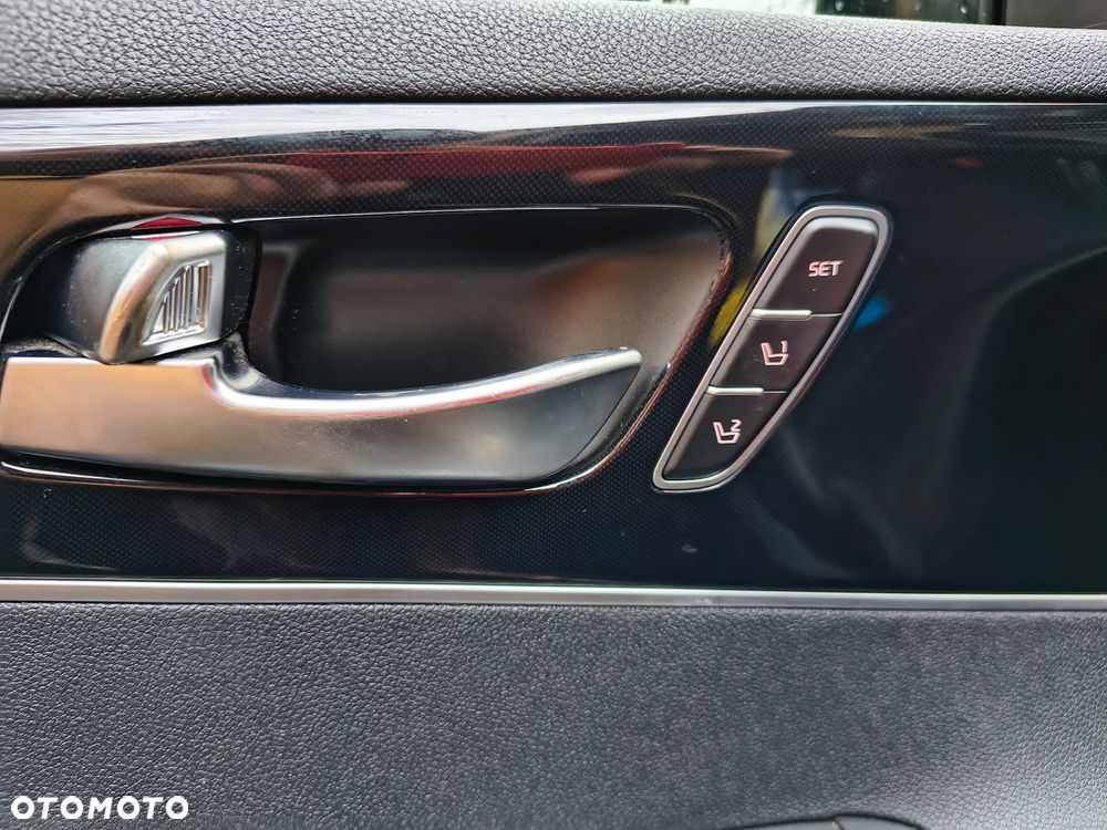 Kia Sorento - 28