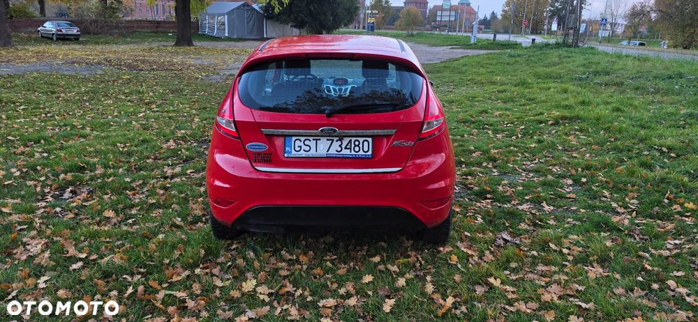 Ford Fiesta 2011 photo 5