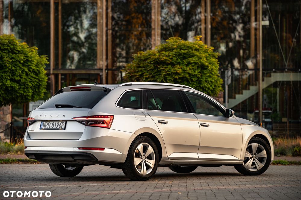 Skoda Superb 1.5 TSI Style DSG - 4