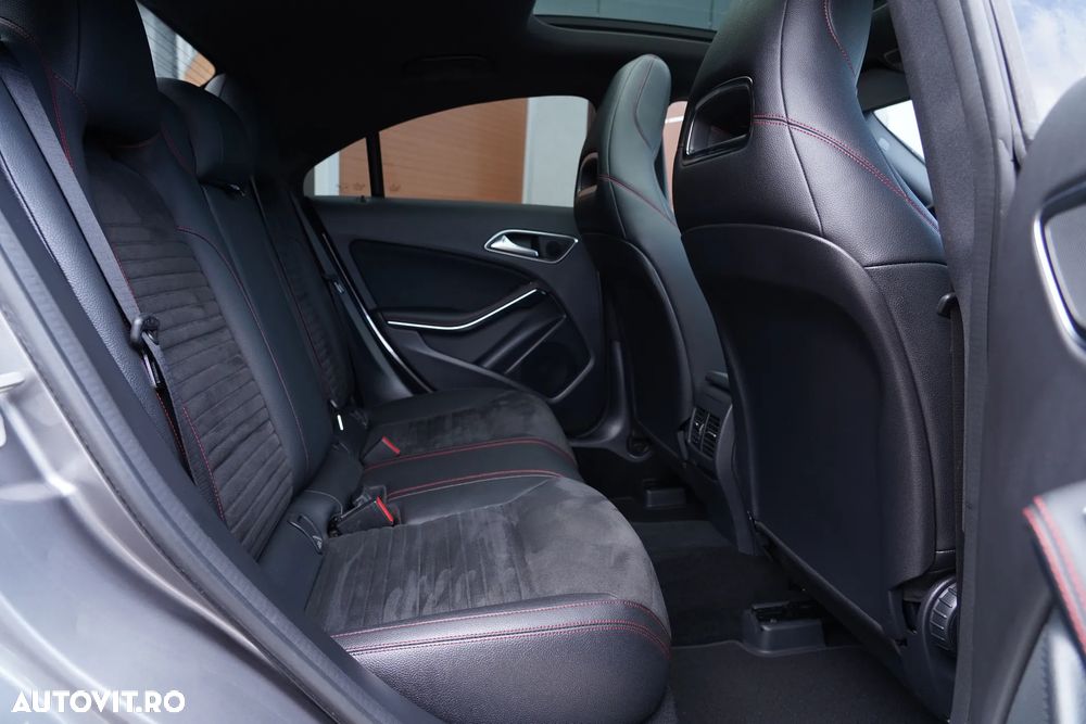 Mercedes-Benz CLA 250 7G-DCT AMG Line - 8