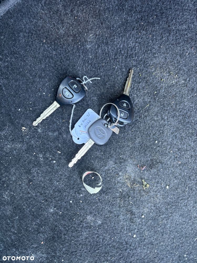 Toyota RAV4 2.2 D-4D 4x4 - 13