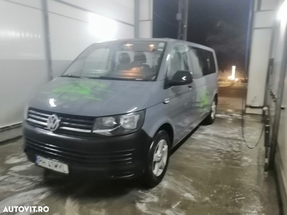 Volkswagen Transporter - 1