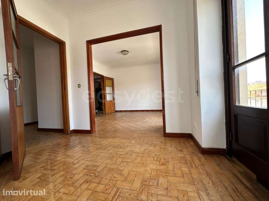Apartamento T4 no Bairro Norton de Matos - Coimbra - Grande imagem: 4/19