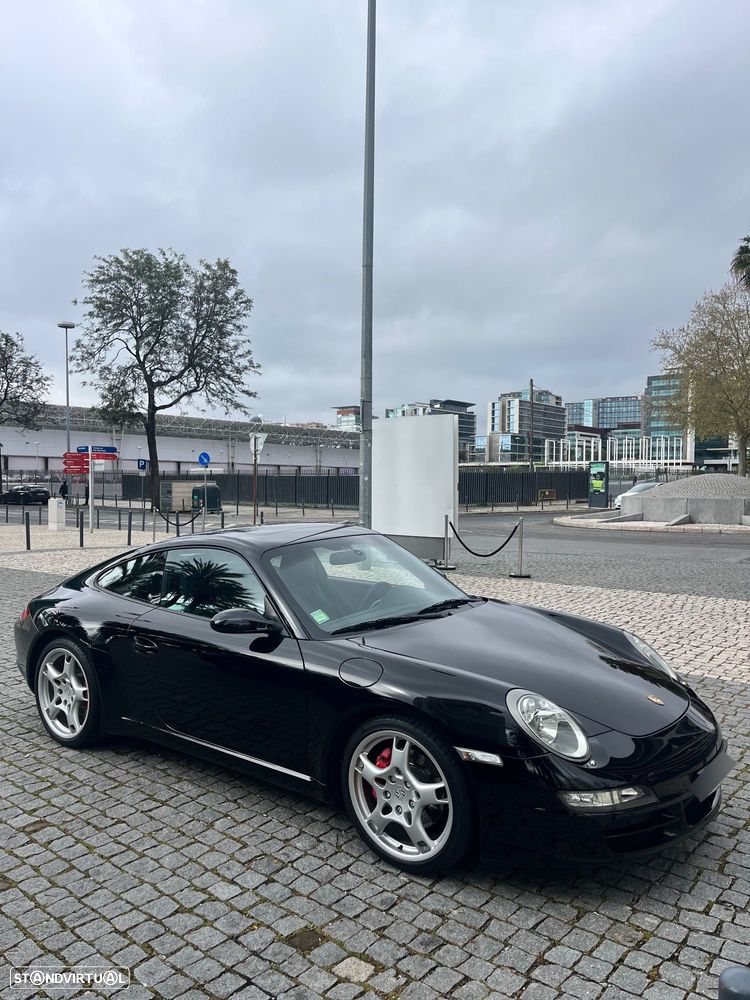 Porsche 911 (997) Carrera S - 1