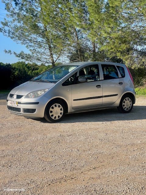 Mitsubishi Colt 1.1 Base - 3