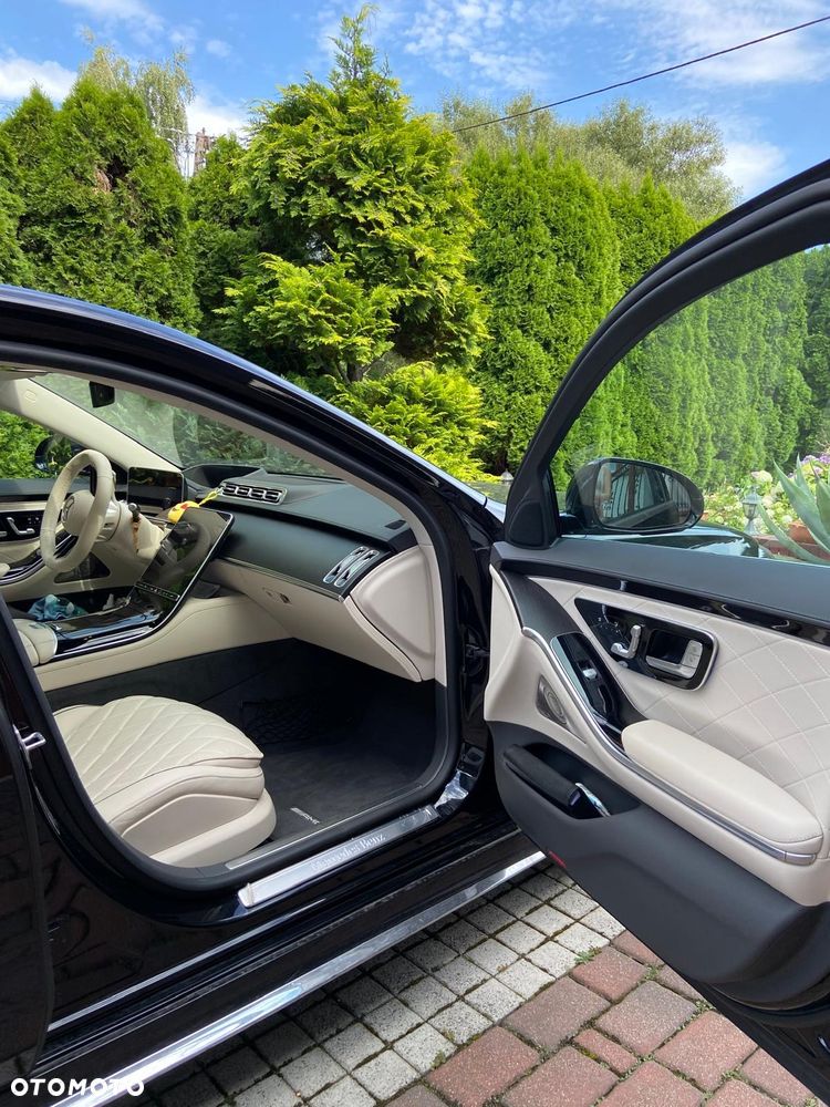 Mercedes-Benz S-Class 2023 photo 3