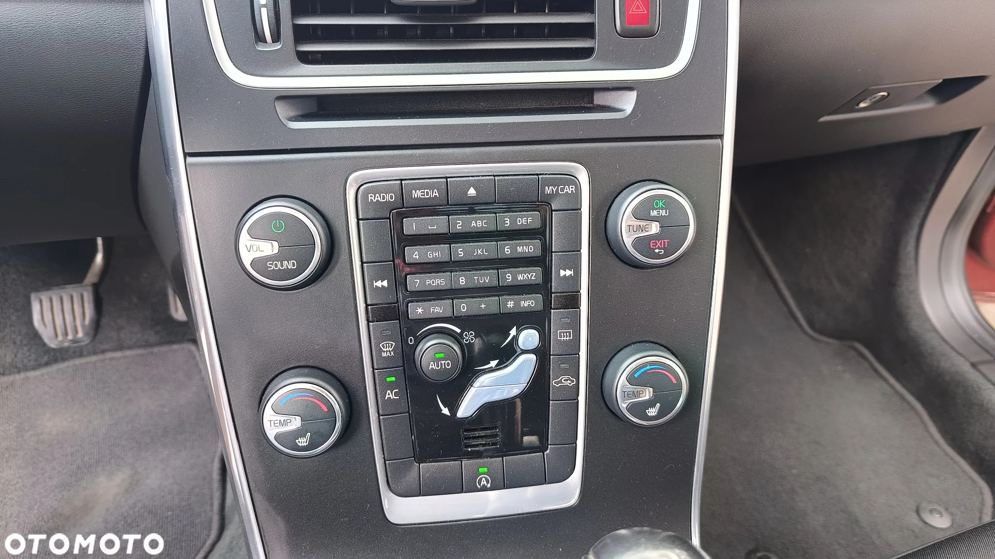 Volvo V60 T4 Kinetic - 28