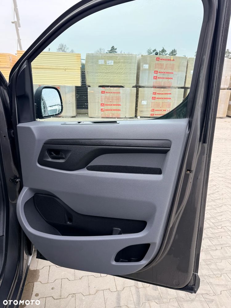 Peugeot Expert Kombi Long 2,8t - 17