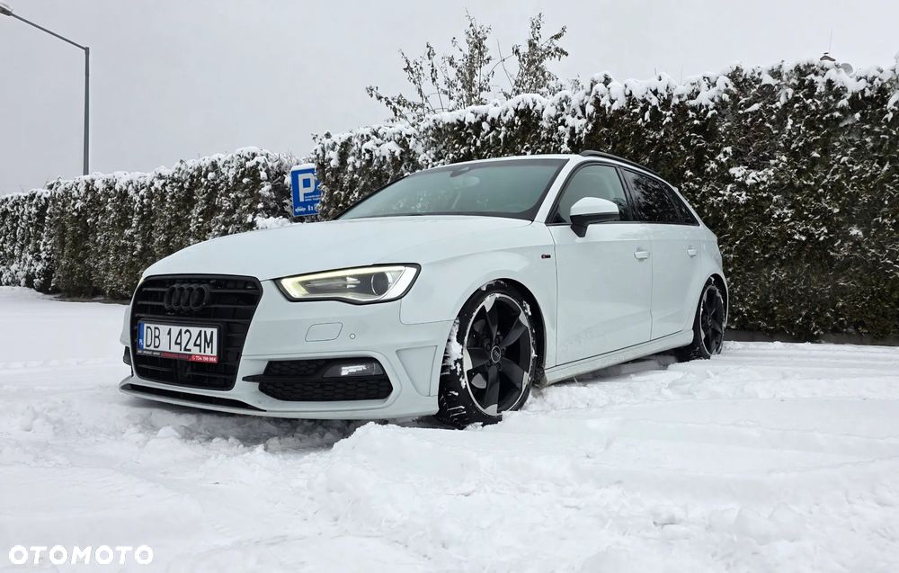 Audi A3 Sportback 2.0 TDI S tronic Ambition - 2