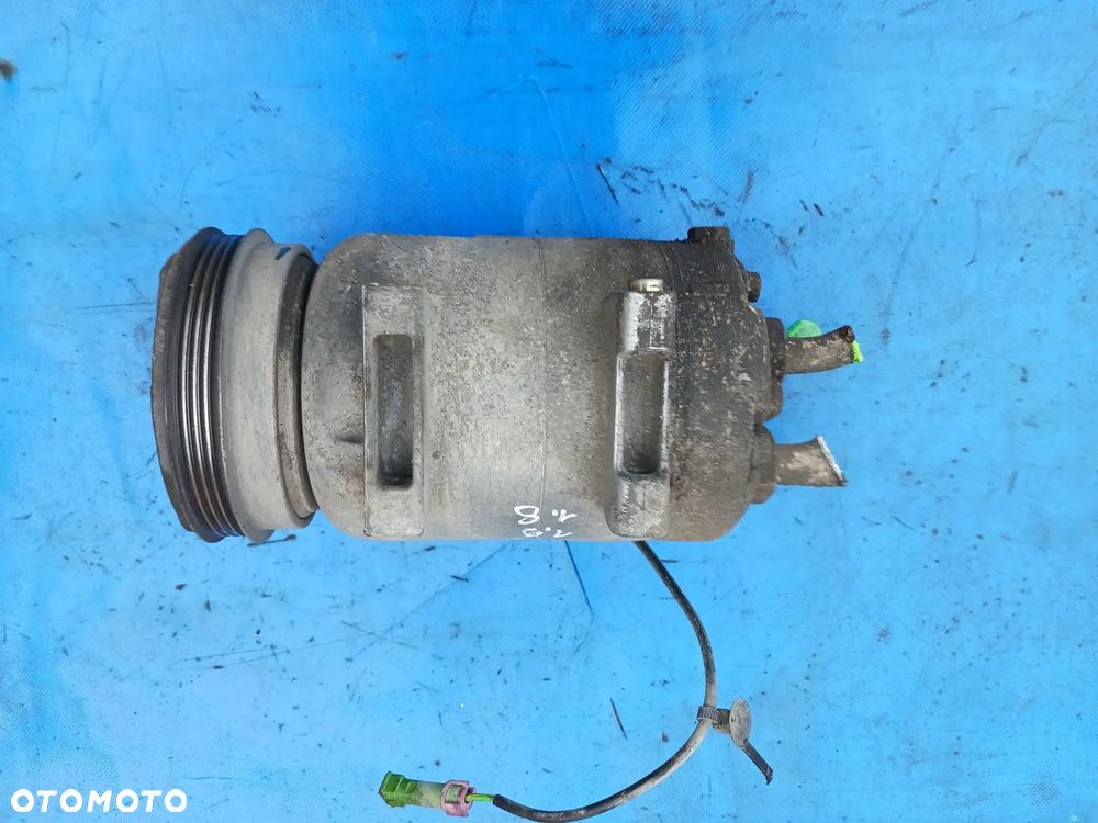 Kompresor klimatyzacji Audi A4 b5 A6 C5 vw Passat B5 przedlift 8D0260805 - 3