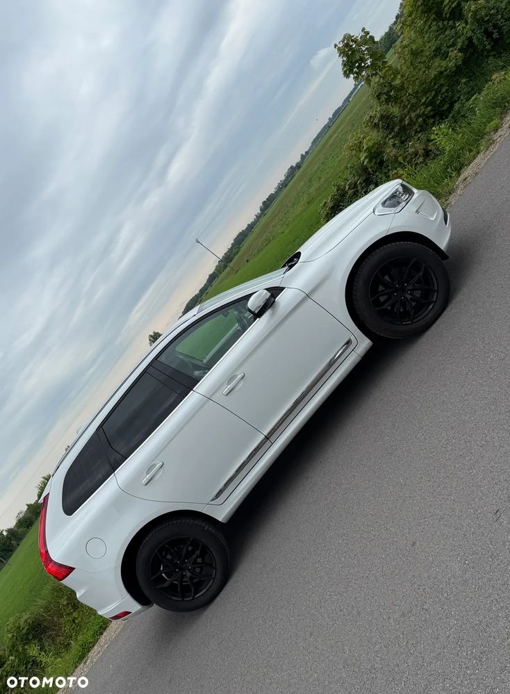 Volvo XC 60 D4 AWD Summum - 2