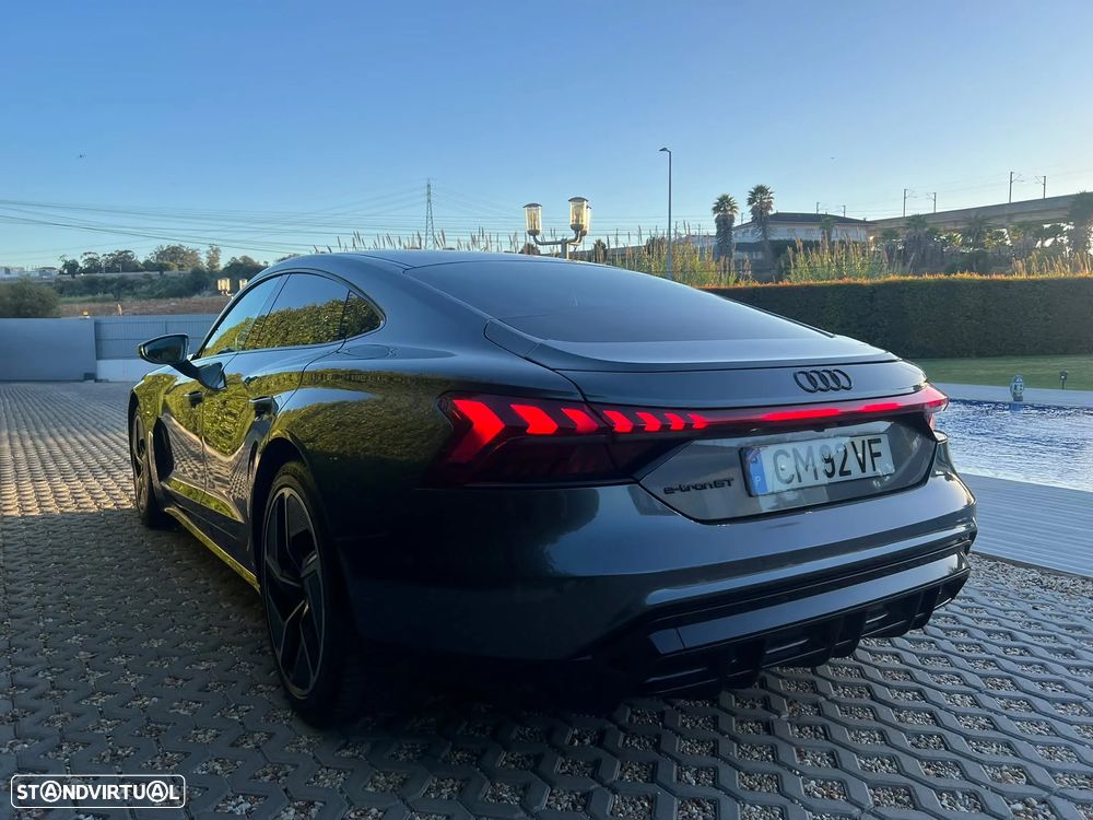 Audi e-tron GT quattro - 11