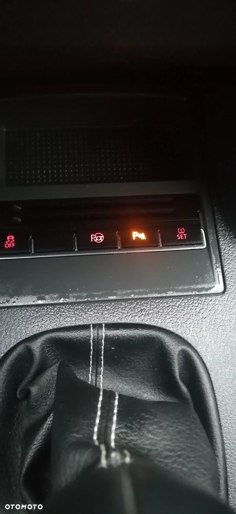 Volkswagen Touran 1.2 TSI Comfortline - 24