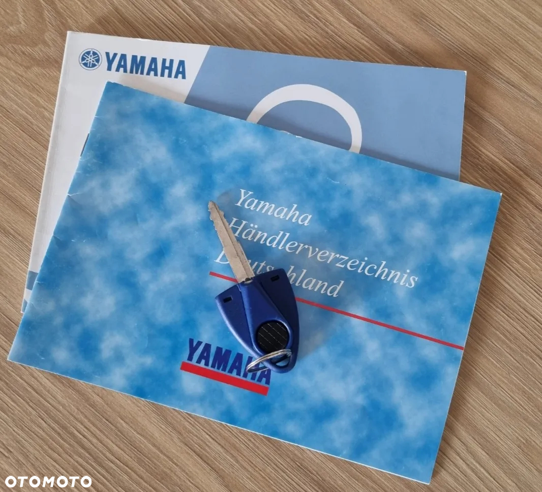 Yamaha YZF - 16