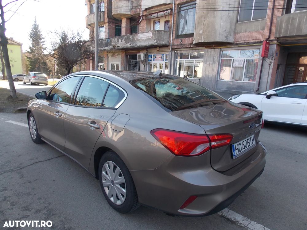 Ford Focus 1.0 EcoBoost Titanium - 7