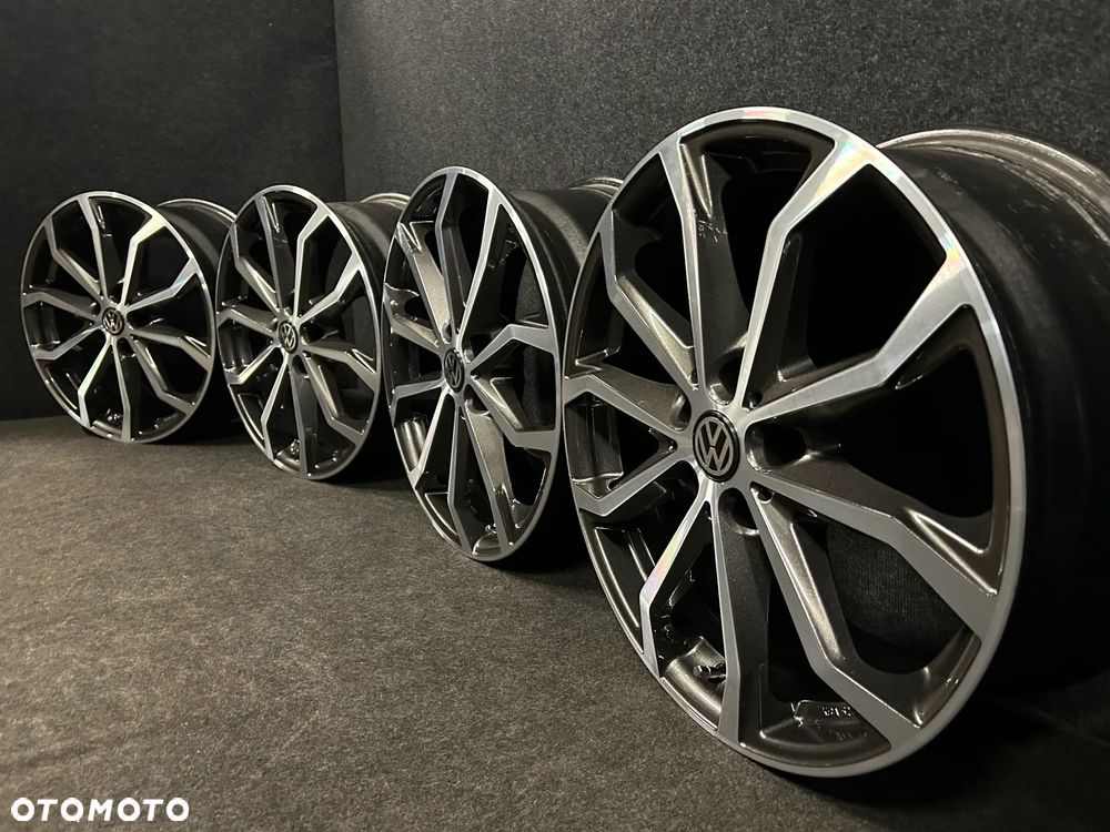 Alufelgi VW Golf 8, 7, 6, 5, Touran Caddy, Skoda Octavia III, II, Seat Leon 18 cali 5x112 4szt. Ładne! - 2