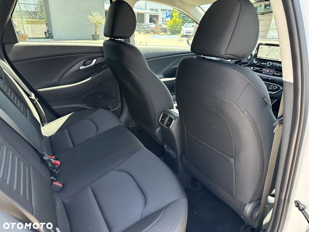 Hyundai i30 1.6 T-GDI Smart DCT - 22