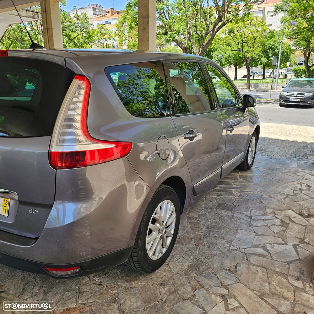 Renault Grand Scénic 1.5 dCi Luxe 7L - 4