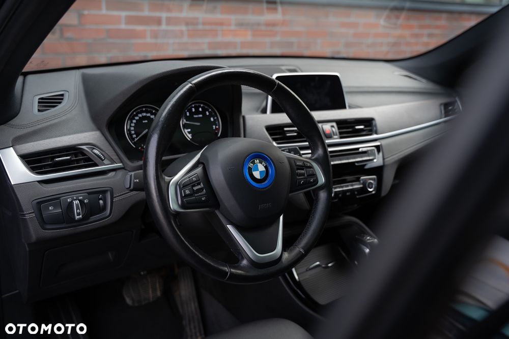 BMW X2 sDrive20i GPF sport - 23
